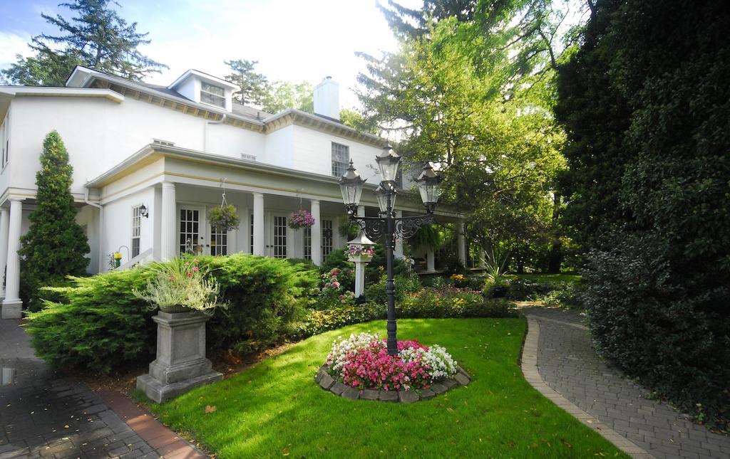Brockamour Manor Bed And Breakfast Niagara-on-the-Lake Dış mekan fotoğraf